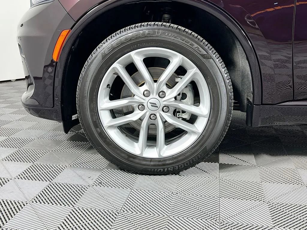 Used 2025 Dodge Durango GT image 34