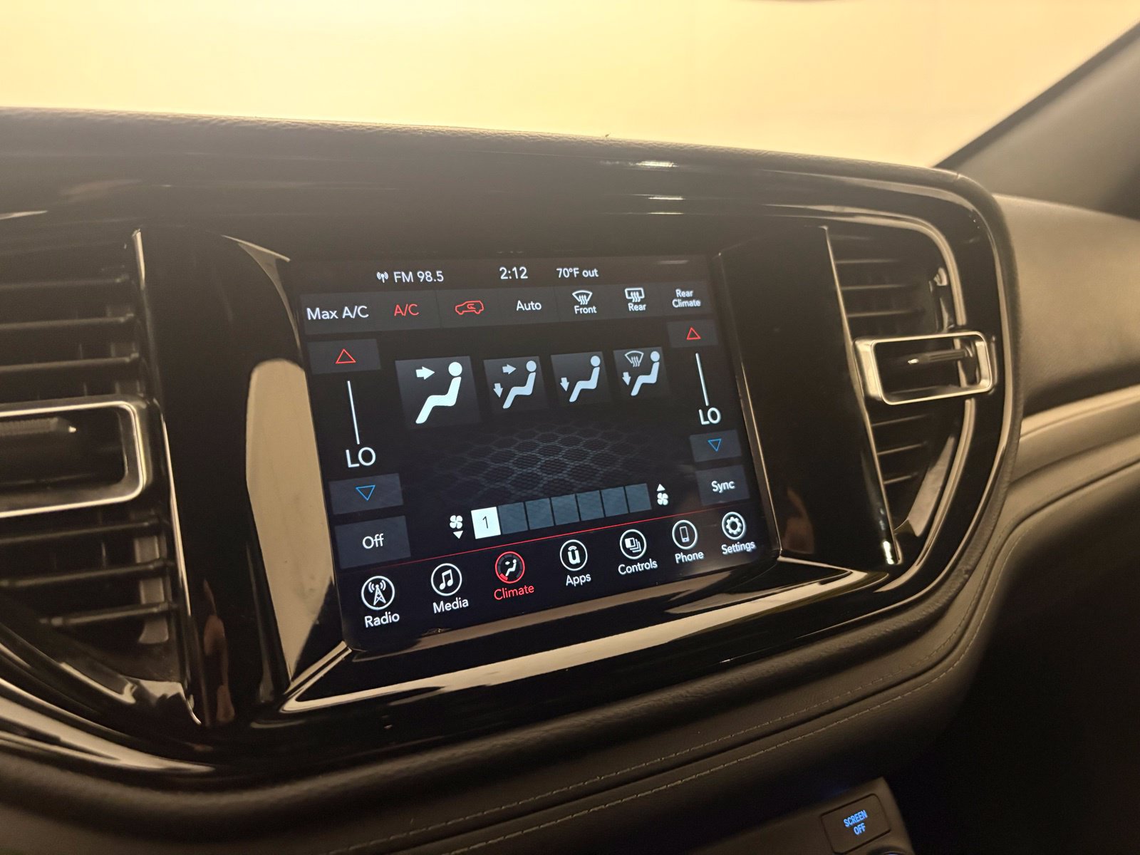 Used 2021 Dodge Durango SXT AWD/4WD image 14