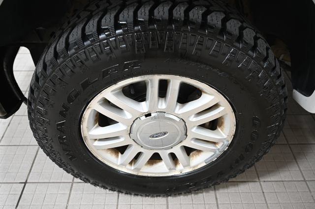Used 2010 Ford F150 Lariat AWD/4WD image 15
