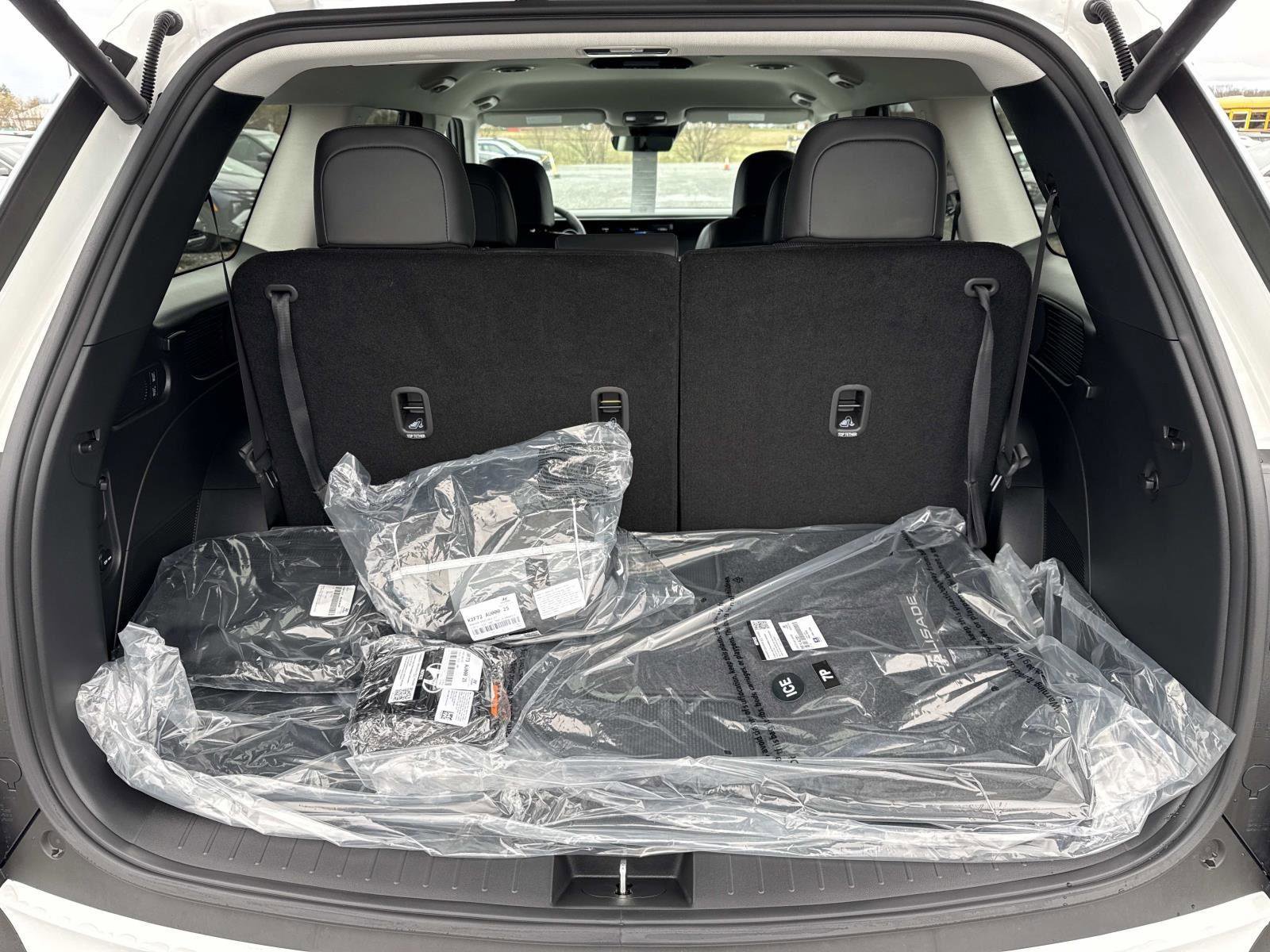 New 2026 Hyundai Palisade SEL image 11