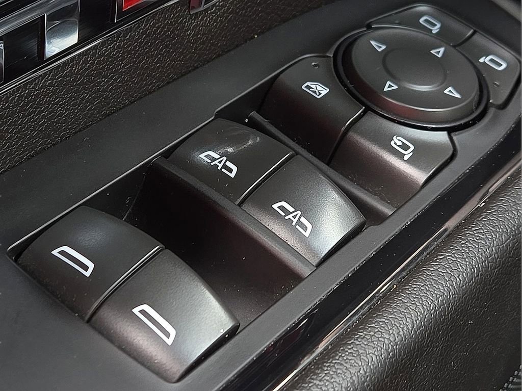 Used 2023 GMC Sierra 1500 AT4 w/ AT4 Premium Package image 16