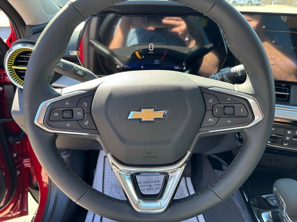 New 2026 Chevrolet Trax LT w/ Sunroof Package image 20