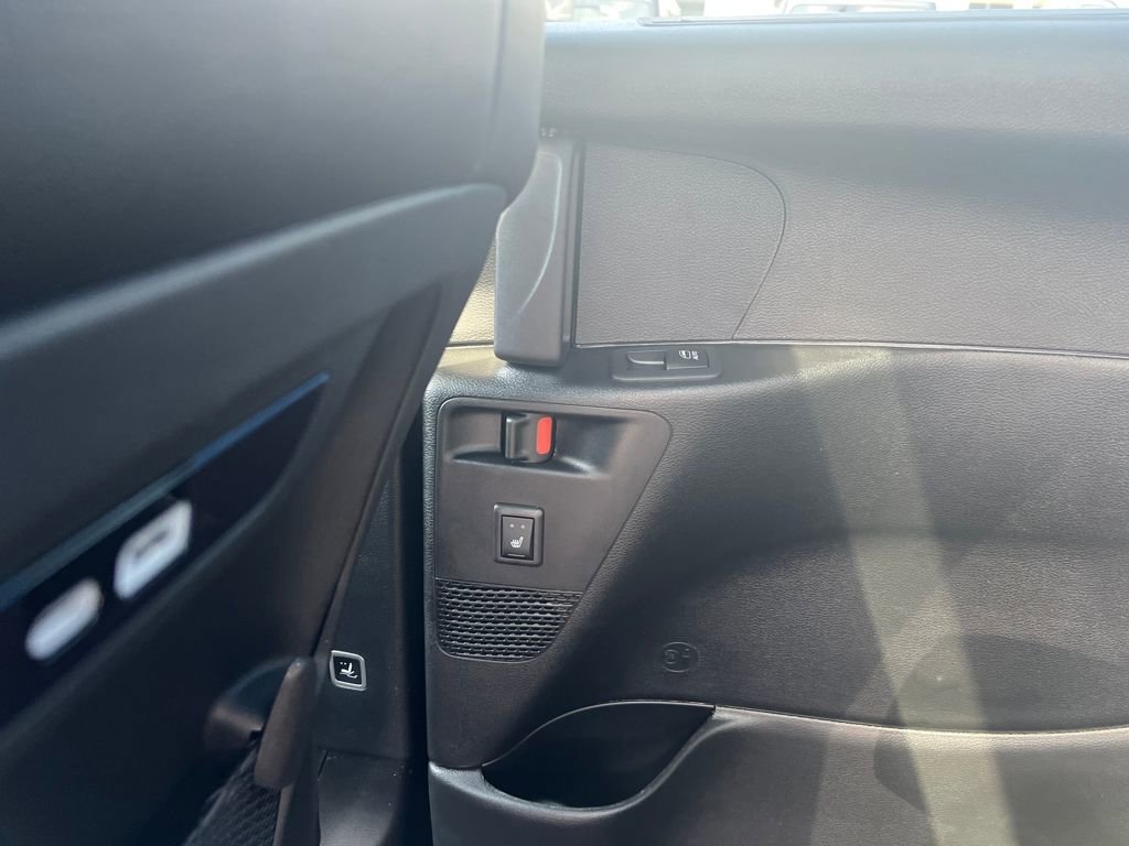 New 2026 Chrysler Pacifica Limited image 31