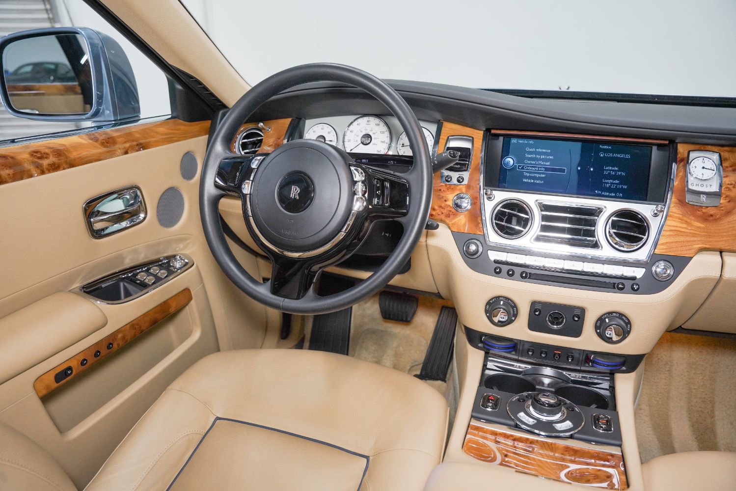 Used 2011 Rolls-Royce Ghost RWD image 41