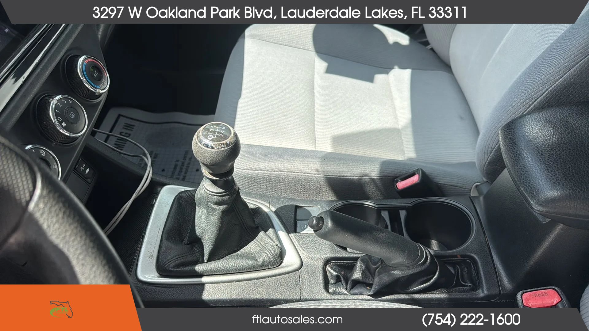 Used 2016 Toyota Corolla L FWD image 21