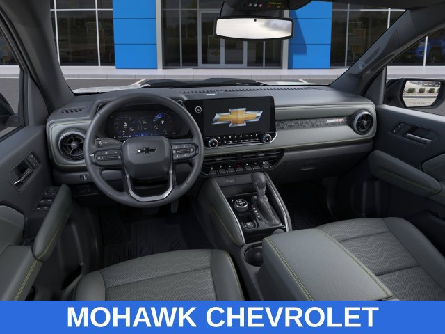 New 2026 Chevrolet Colorado ZR2 w/ Technology Package AWD/4WD image 15