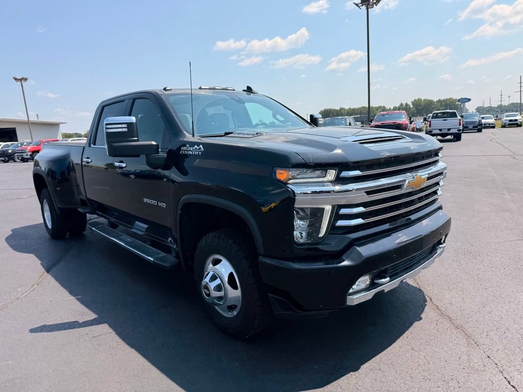 Used 2021 Chevrolet Silverado 3500 High Country AWD/4WD image 3