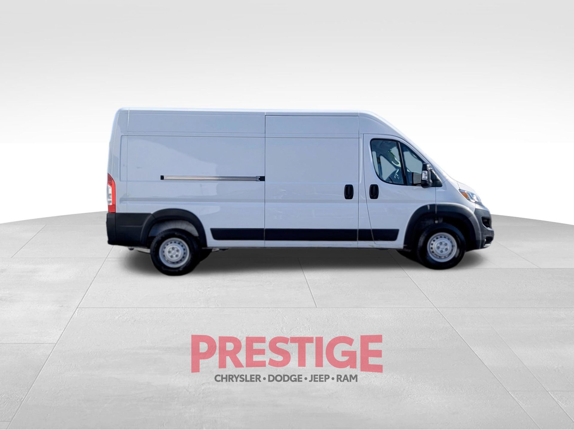 Used 2025 RAM ProMaster 2500 w/ Convenience Group FWD image 7