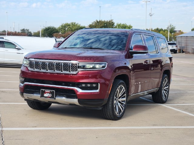 Used 2022 Jeep Grand Wagoneer Series III AWD/4WD image 12