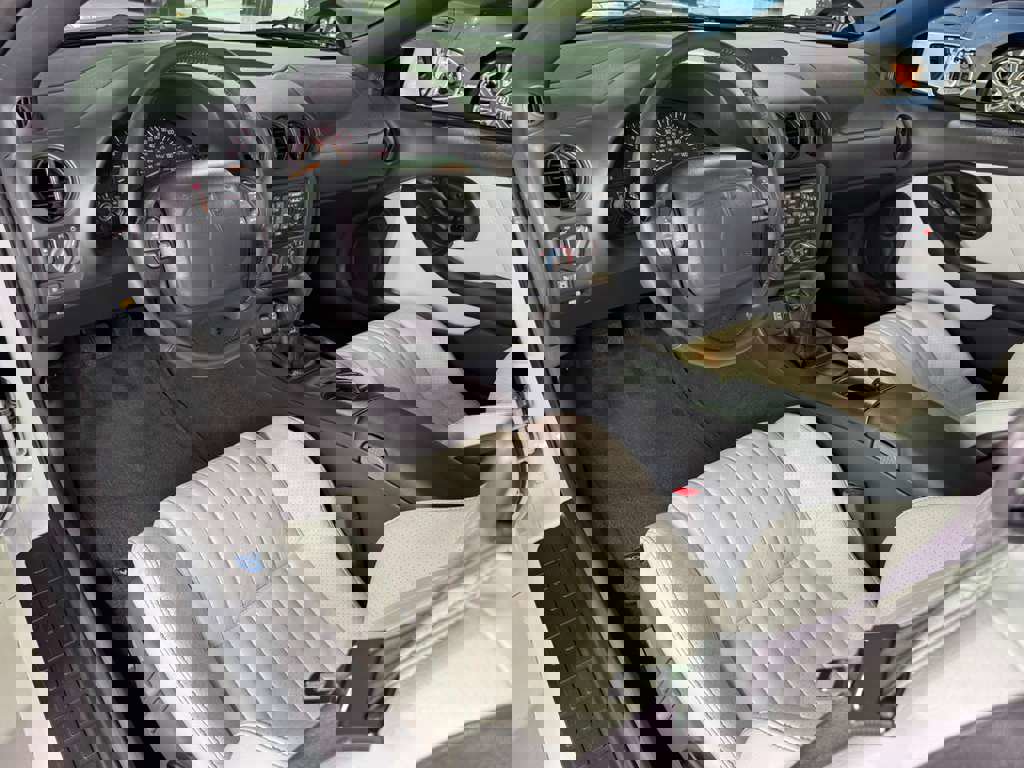 Used 1999 Pontiac Firebird Formula image 17