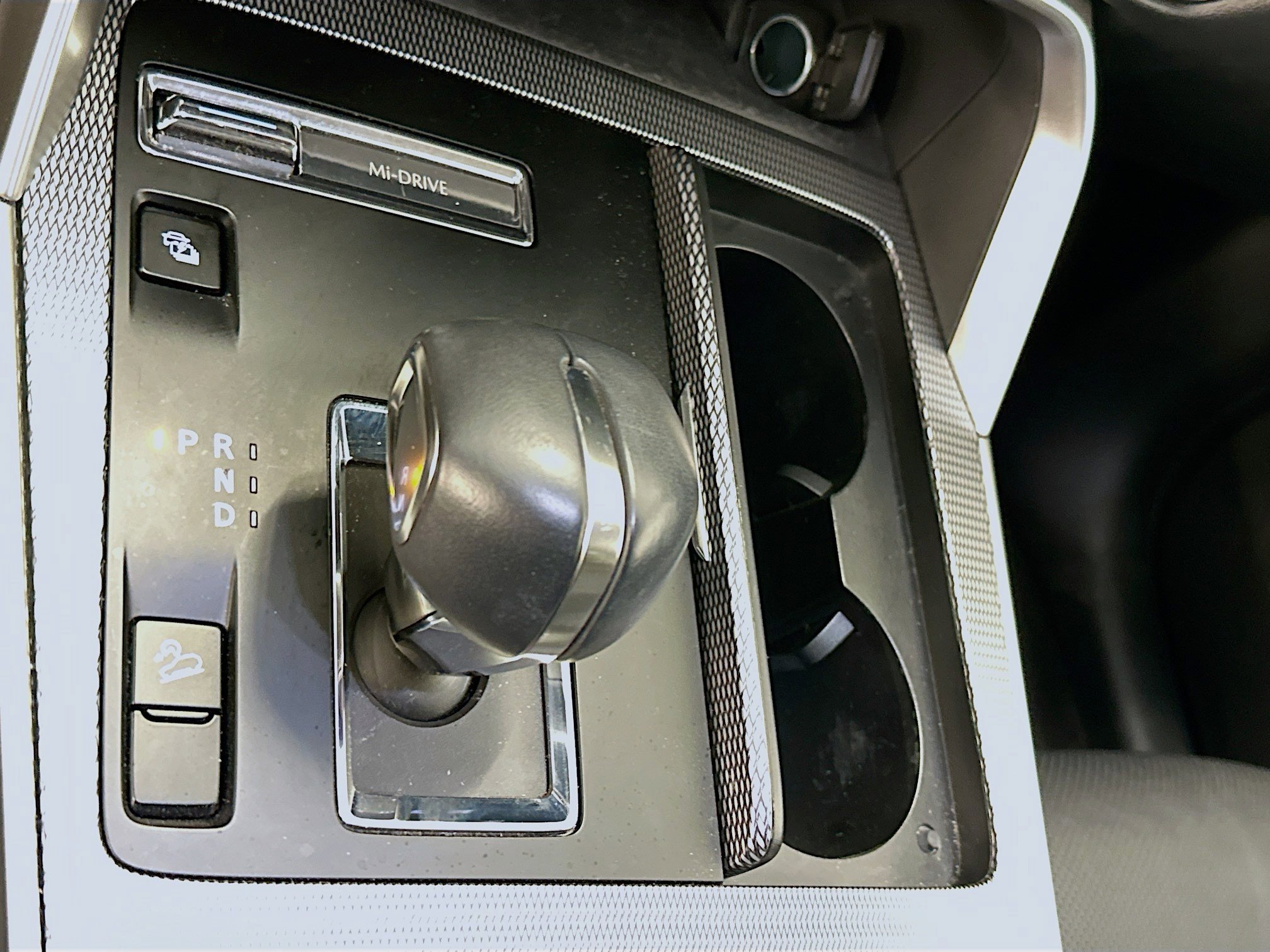 Used 2024 MAZDA CX-90 Plug-In Hybrid w/ Preferred image 25