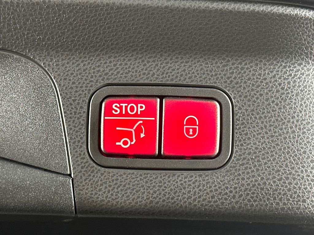 Certified 2023 Mercedes-Benz GLC 43 AMG 4MATIC Coupe image 21