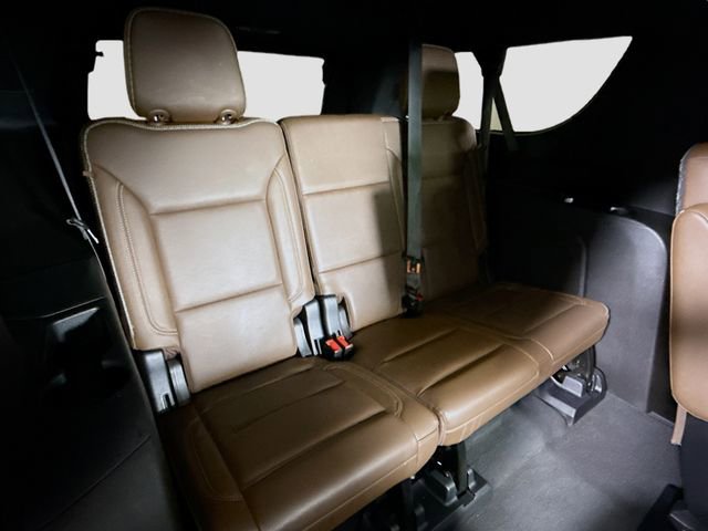 Used 2021 Chevrolet Suburban High Country image 28