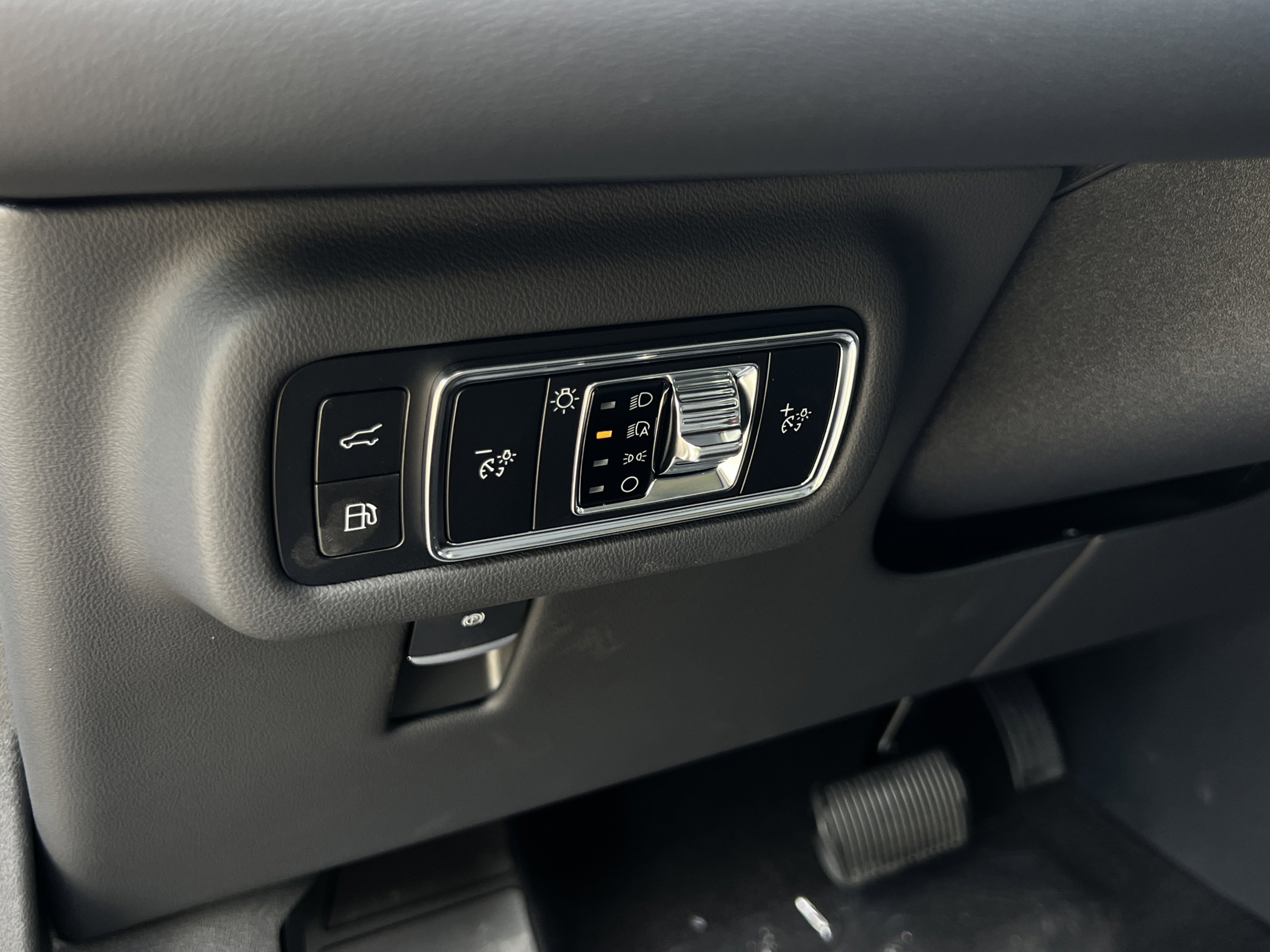 New 2026 Lincoln Nautilus Reserve AWD/4WD image 12