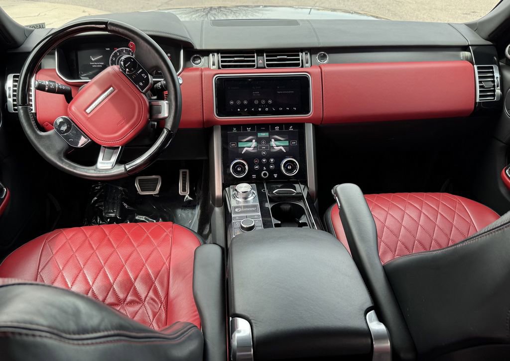 Used 2018 Land Rover Range Rover SV Autobiography Dynamic image 28