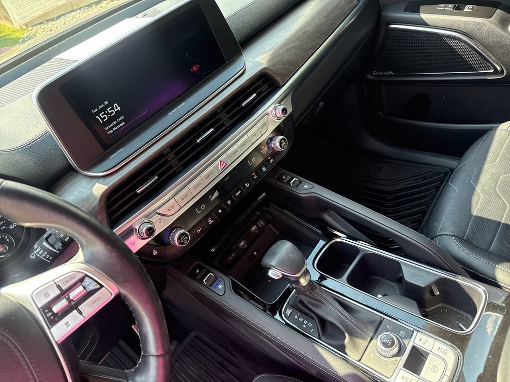 Used 2022 Kia Telluride SX w/ SX Prestige Package AWD/4WD image 18