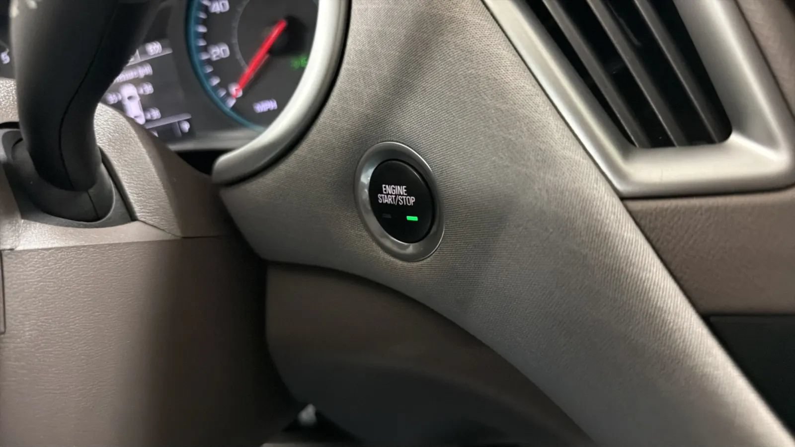Used 2023 Chevrolet Malibu LS FWD image 16