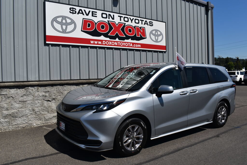 Certified 2024 Toyota Sienna LE