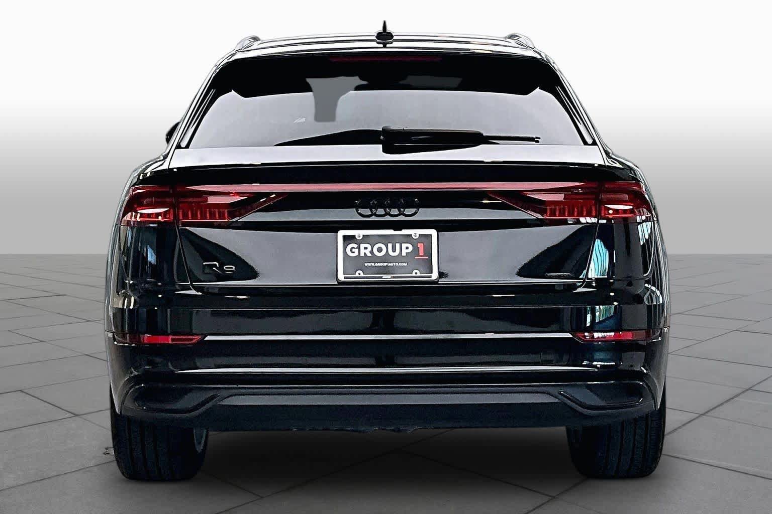 Used 2023 Audi Q8 Premium w/ Convenience Package AWD/4WD image 5
