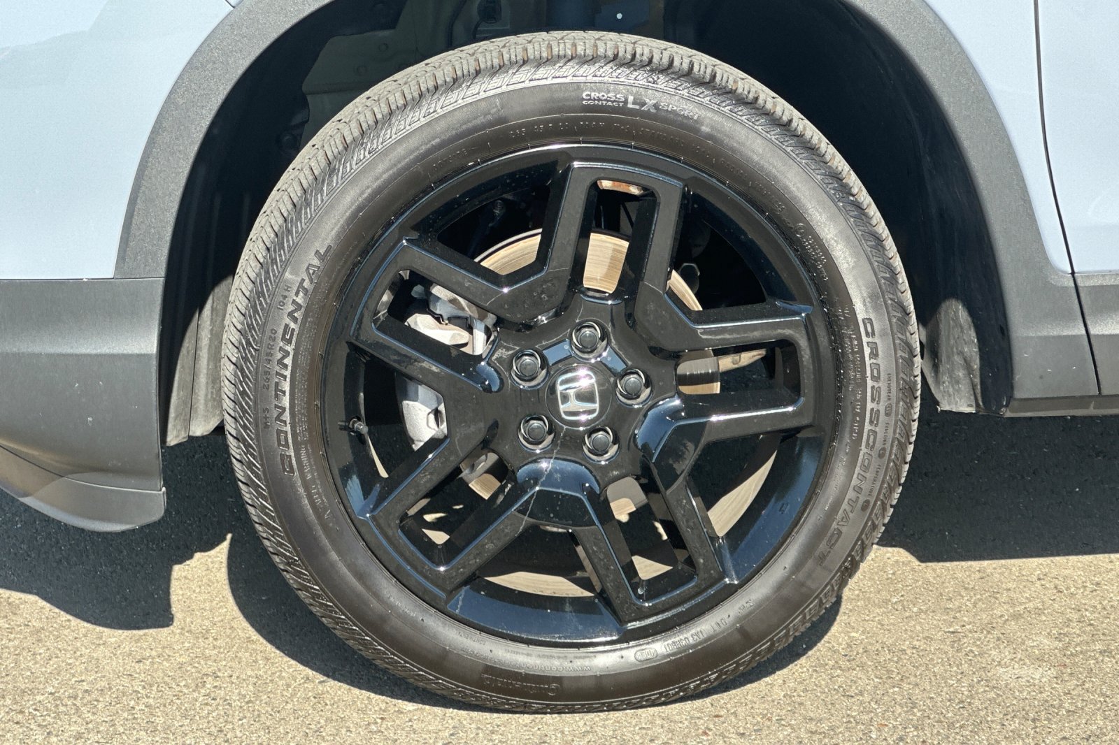 Certified 2025 Honda Passport Black Edition image 26