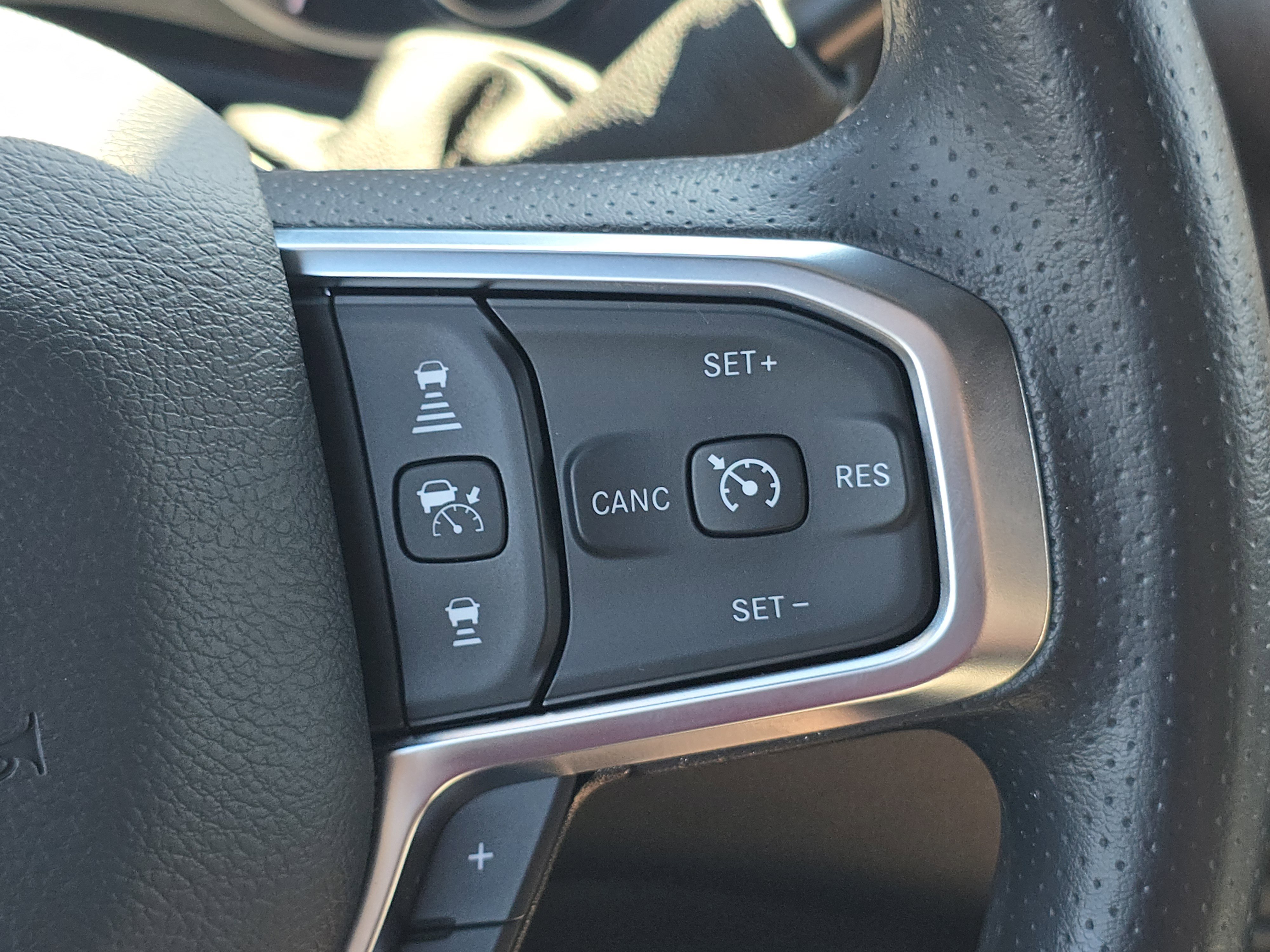 New 2026 RAM 2500 Tradesman AWD/4WD image 9