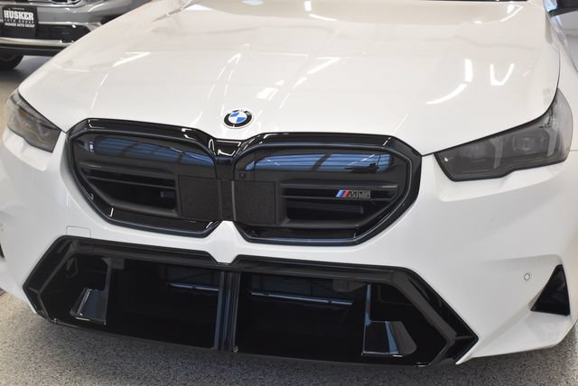 New 2027 BMW M5 w/ Executive Package AWD/4WD image 14