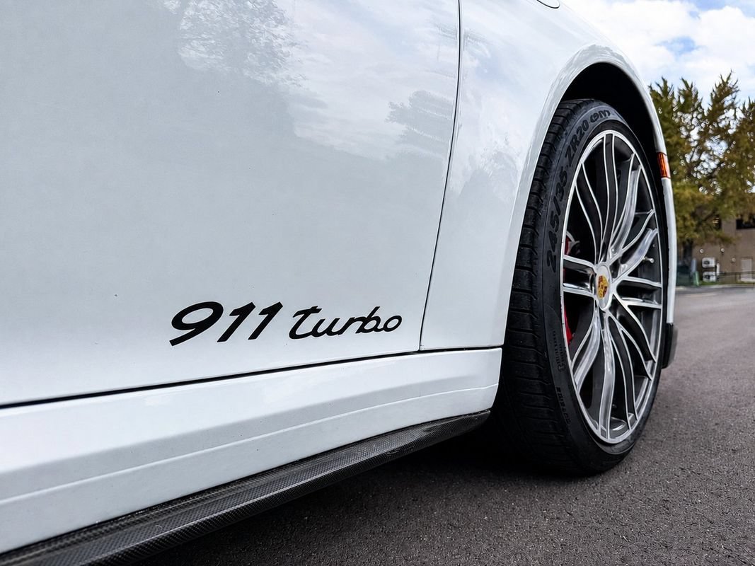 Used 2016 Porsche 911 Turbo AWD/4WD image 9