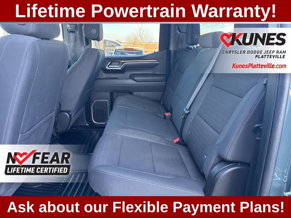 Used 2025 Chevrolet Silverado 1500 LT image 21