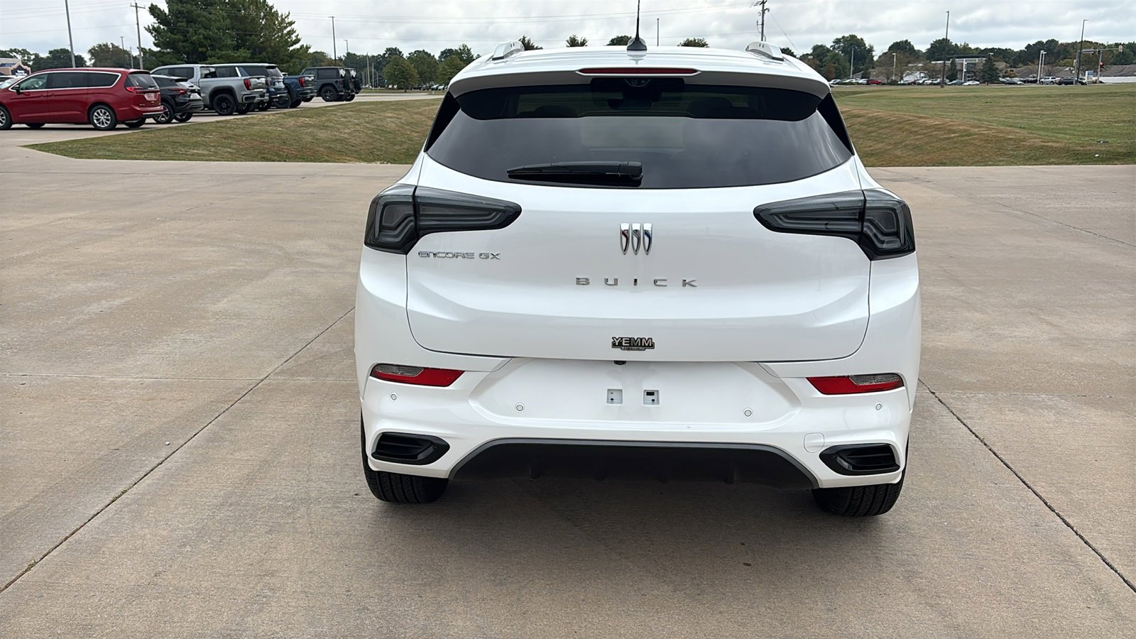 New 2026 Buick Encore GX Avenir w/ Avenir Technology Package image 8
