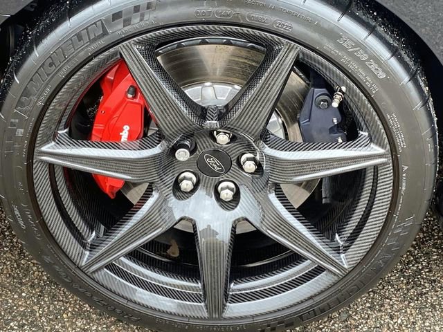 Used 2022 Ford Mustang Shelby GT500 w/ Carbon Fiber Track Pack RWD image 28