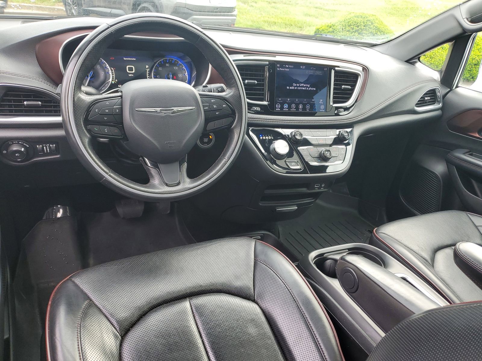 Used 2020 Chrysler Pacifica Limited FWD image 9