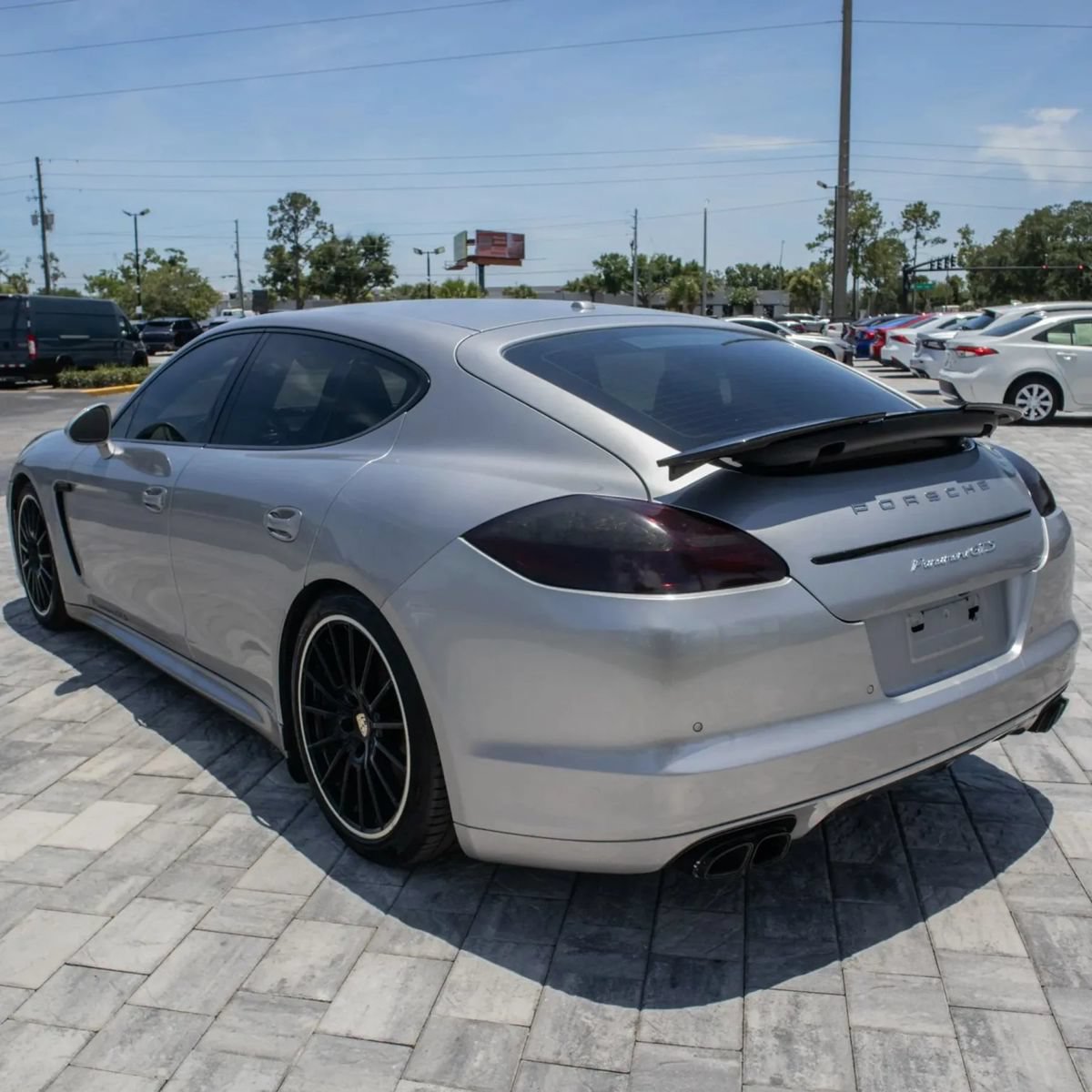 Used 2013 Porsche Panamera GTS AWD/4WD image 4
