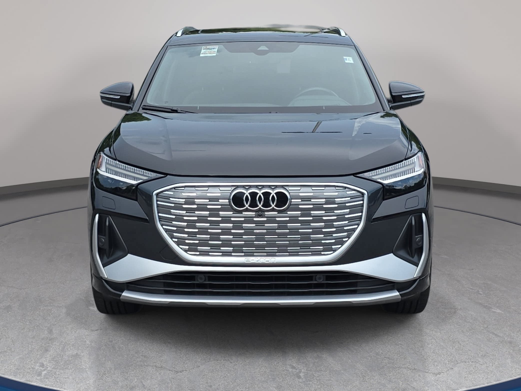 Used 2023 Audi Q4 e-tron Prestige w/ 20" Wheel Package AWD/4WD image 2