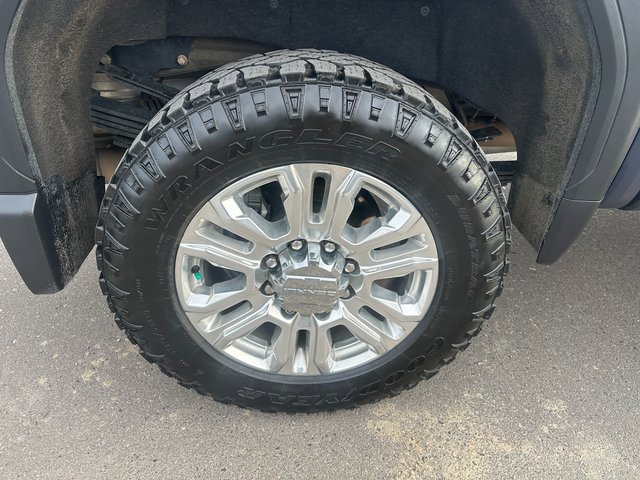 Used 2020 GMC Sierra 3500 Denali image 10