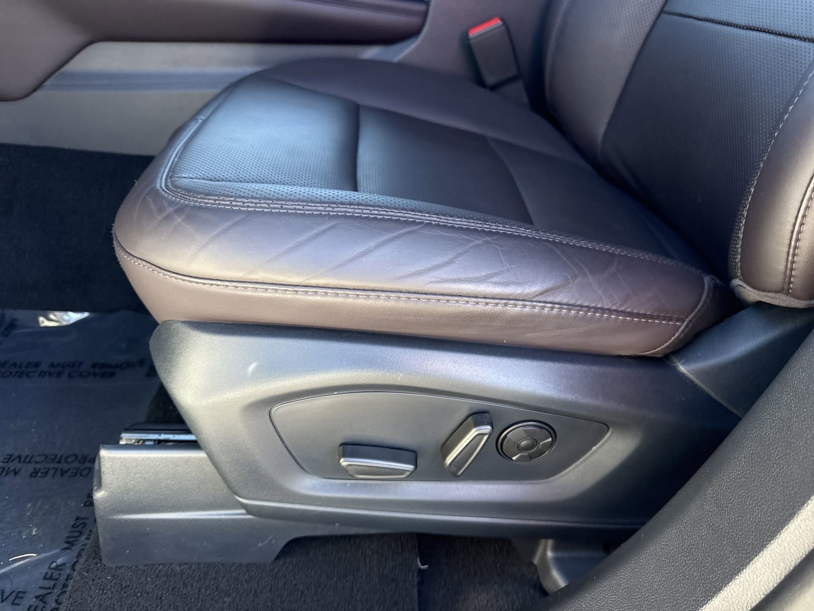 Used 2025 Ford Explorer Platinum w/ Ultimate Package image 47