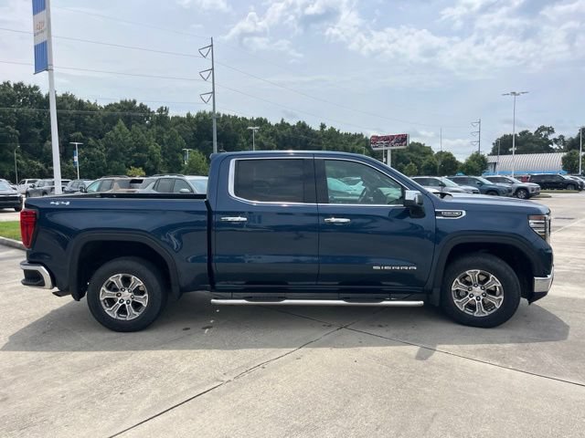 Used 2022 GMC Sierra 1500 SLT AWD/4WD image 9