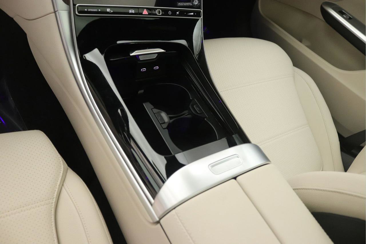 New 2026 Mercedes-Benz C 300 Sedan image 6