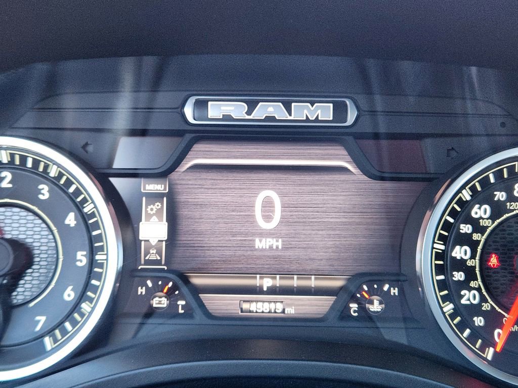 Used 2025 RAM 1500 Laramie image 18