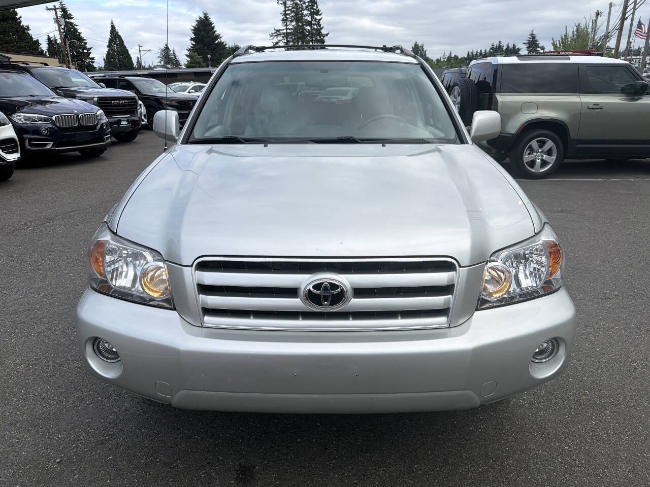Used 2007 Toyota Highlander 4WD V6 w/ 3rd Row image 9