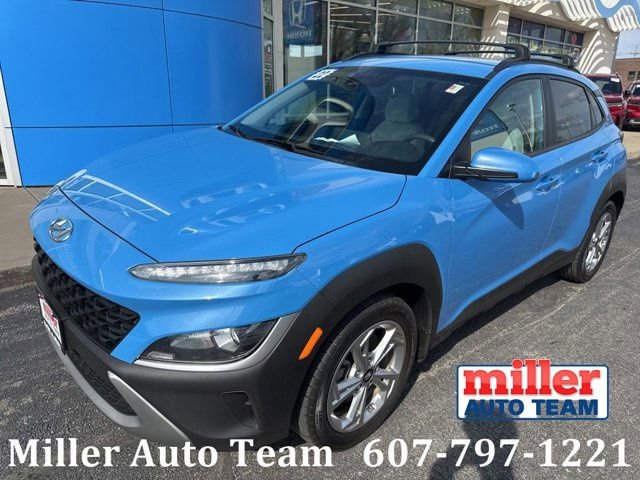 Used 2022 Hyundai Kona SEL image 1