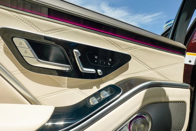 Used 2023 Mercedes-Benz Maybach S 580 4MATIC image 73