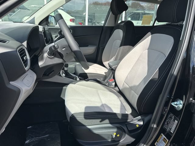 New 2026 Hyundai Venue SEL FWD image 12