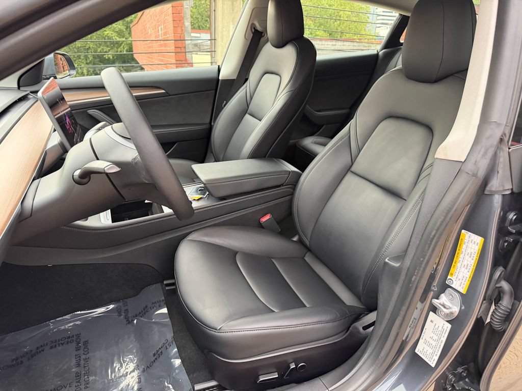 Used 2022 Tesla Model 3 Long Range AWD/4WD image 11