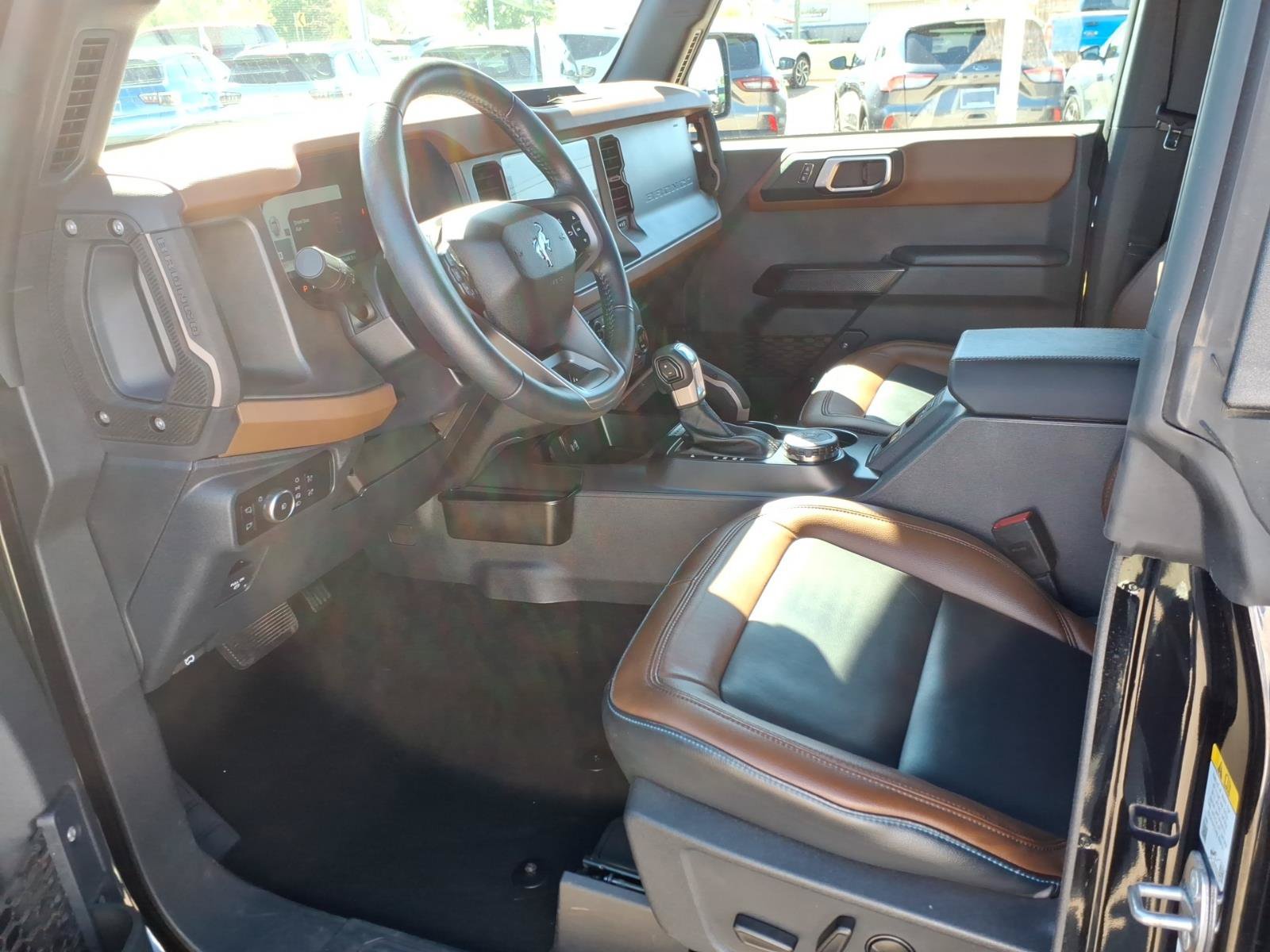 Certified 2024 Ford Bronco Outer Banks AWD/4WD image 13