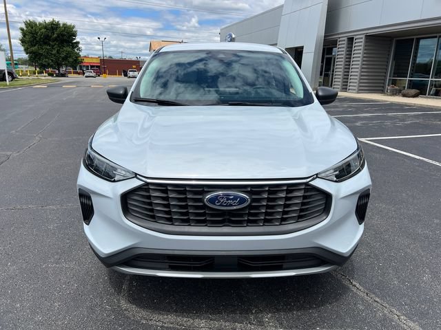 New 2026 Ford Escape Active w/ Tech Pack #1 AWD/4WD image 2