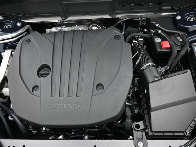 New 2026 Volvo XC60 B5 Ultra w/ Protection Package Premier image 36