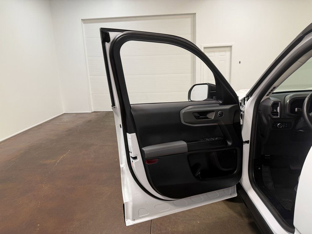Used 2025 Ford Bronco Sport Badlands AWD/4WD image 56