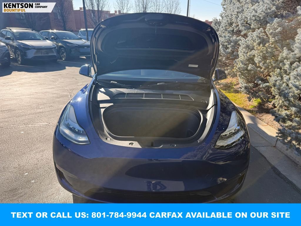 Used 2023 Tesla Model Y Long Range image 34