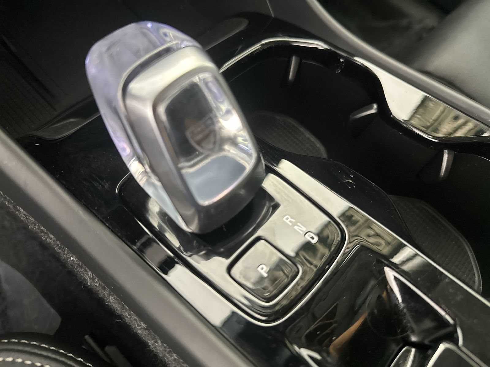 Used 2026 Volvo XC40 B5 Plus AWD/4WD image 20