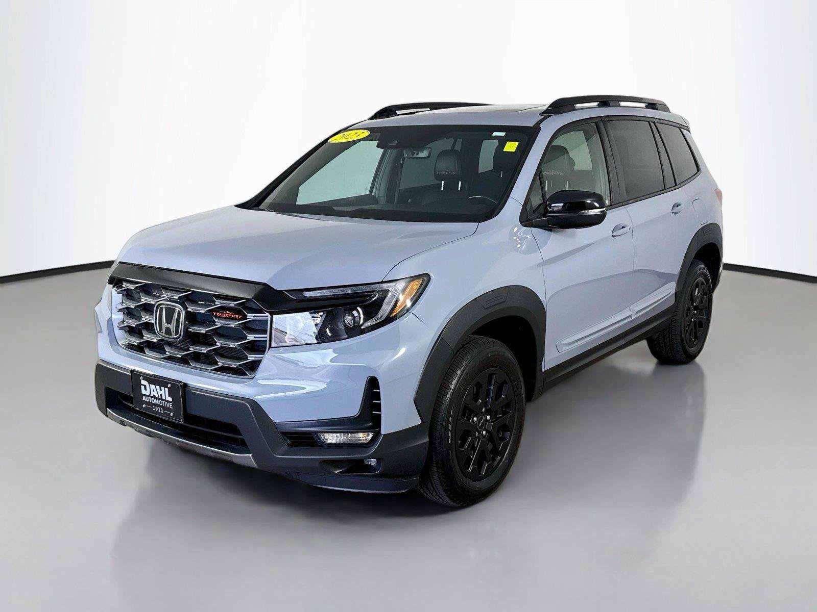 Used 2023 Honda Passport TrailSport image 4